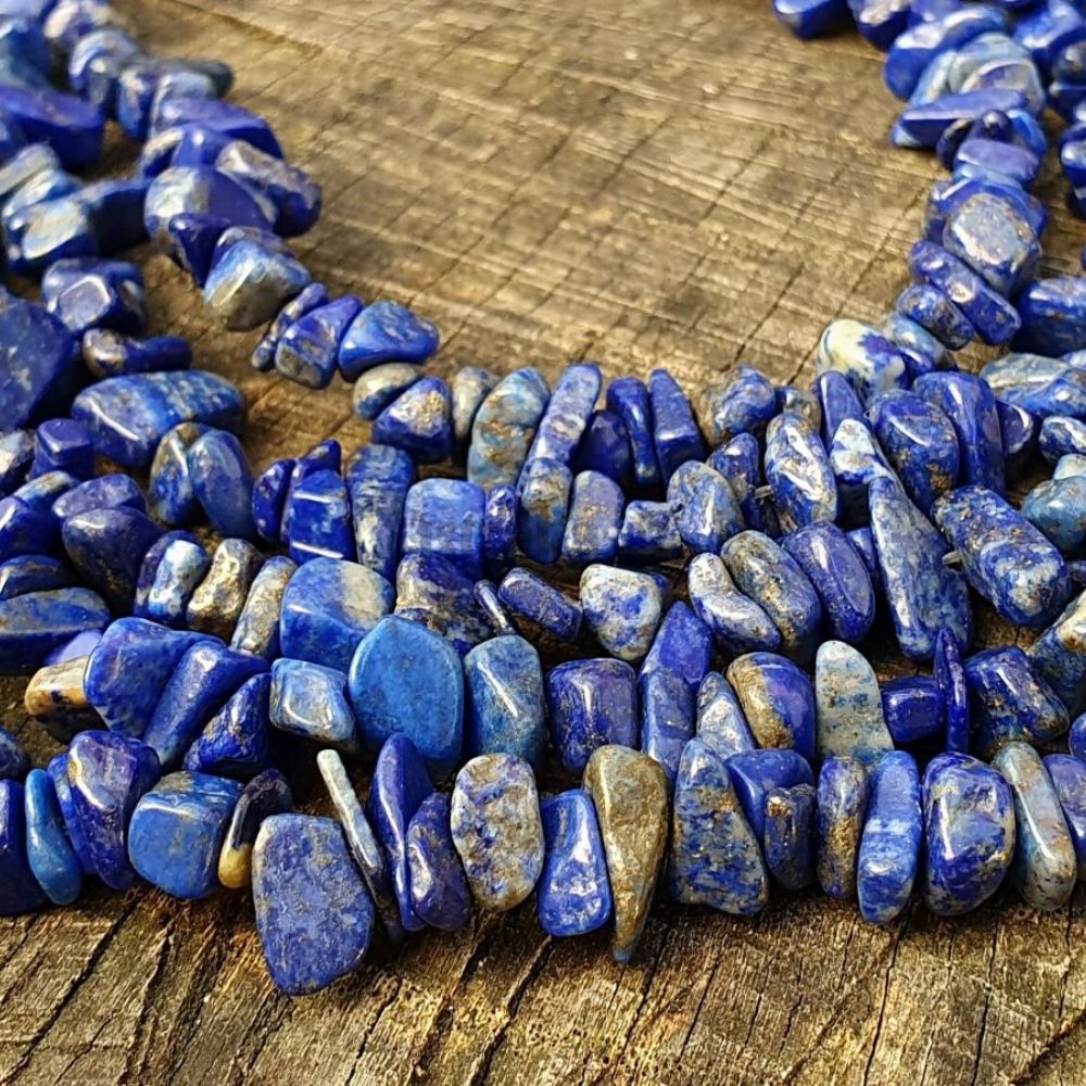 Lapis lazuli korálky zlomky šòùra