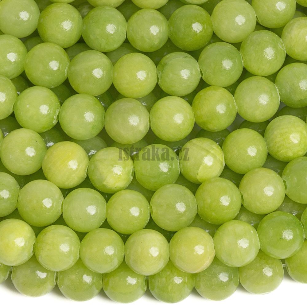 Jadeit korálky 8mm hráškově zelené šňůra Jadeit korálky 8mm hráškově zelené šňůra