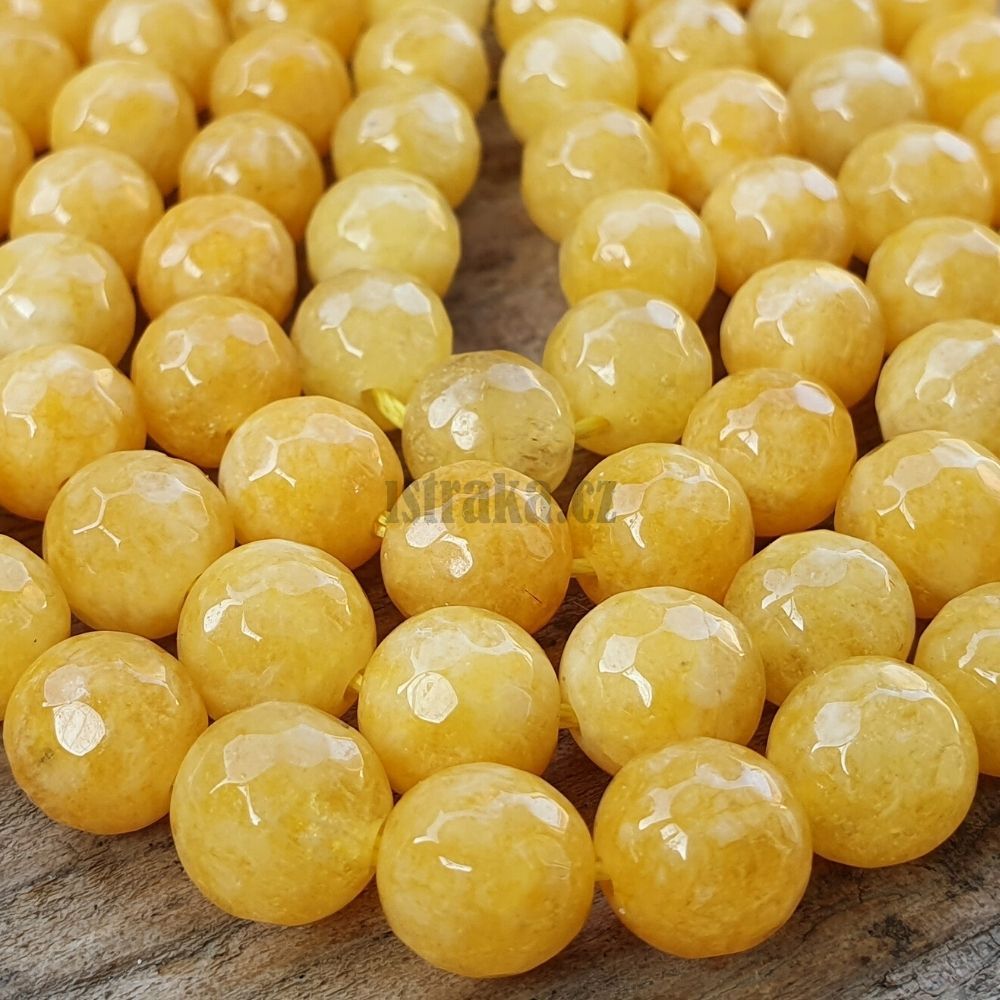 Jadeit korálky 8mm tibetské žluté broušené šòùra