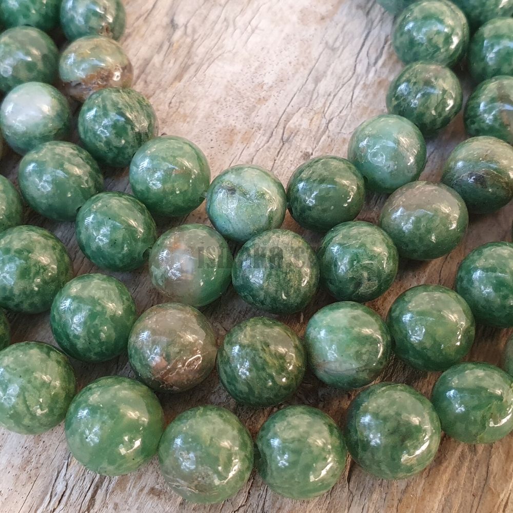 Jadeit korálky 8mm zelenohnìdé šòùra