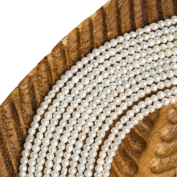 Perly ���n� kor�lky 2,5�3mm ���ra