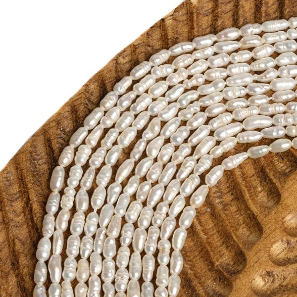 Perly ���n� kor�lky 3mm podlouhl� ���ra