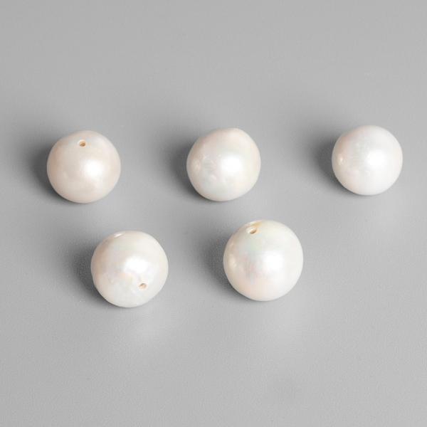 Perla ���n� polovrtan� 8-9 mm 1ks