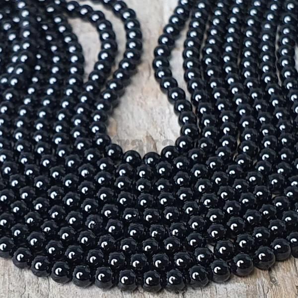 Spinel ern korlky 2,5mm ra
