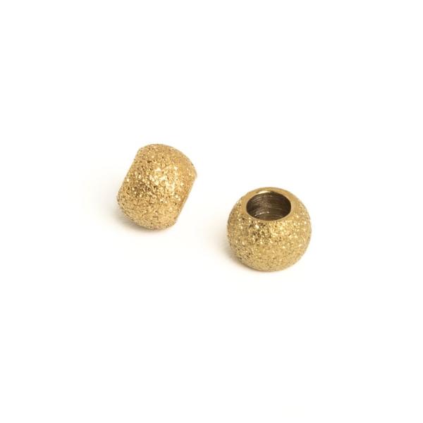 Kor�lek p�skovan� efekt 4x3mm nerez zlat� 2ks (ion plating)