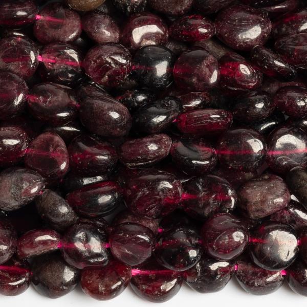 Gran�t kor�lky nugety 8x8mm ���ra