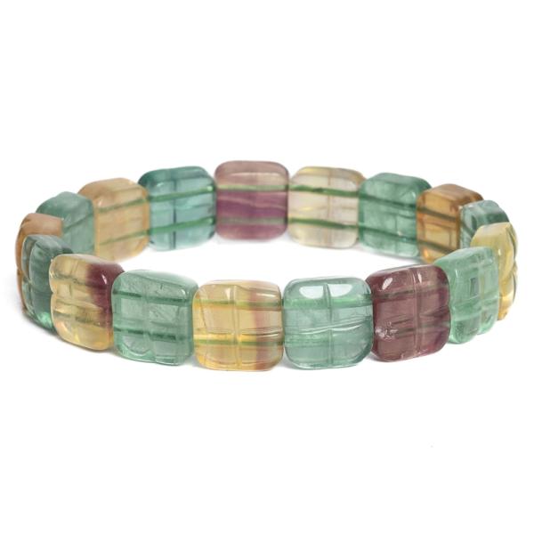 Ploch� n�ramek z fluoritu 12 � 12 mm s malou chybi�kou kr�sy.