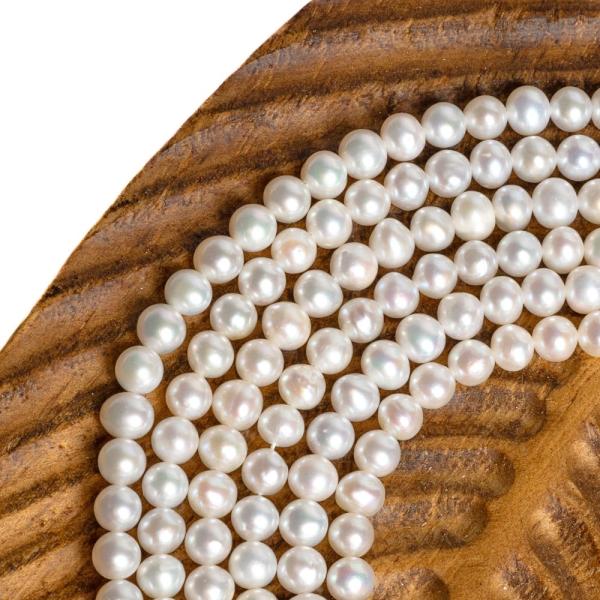 Perly ���n� kor�lky 5-5,5mm ���ra