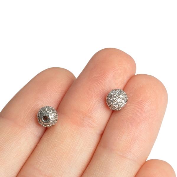 1377-koralka-6mm-strieborna-s-bielymi-zirkonmi-2