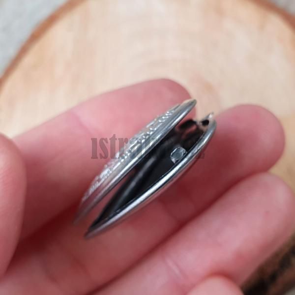privesok-medajlon-srdce-nerezove-na-fotku-leskle-s-ornamentom-starostrieborny-talizma
