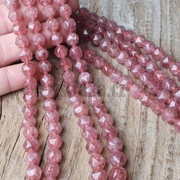 koralky-z-mineralu-kremen-jahodovy-8mm-diamantovy-vybrus-fazetovane-ruzove-leskle-goralky-