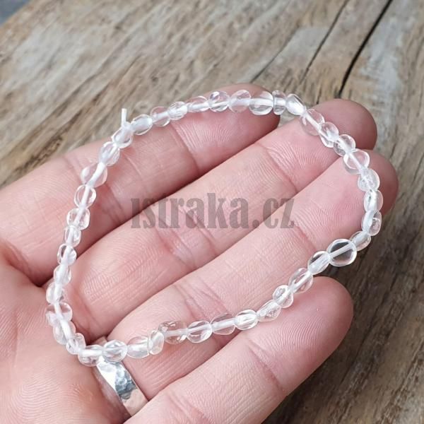 naramok-z-mineralu-kristal-mininugety-4x6mm-elasticky-leskly-priesvitny-ciry-biely-damsky