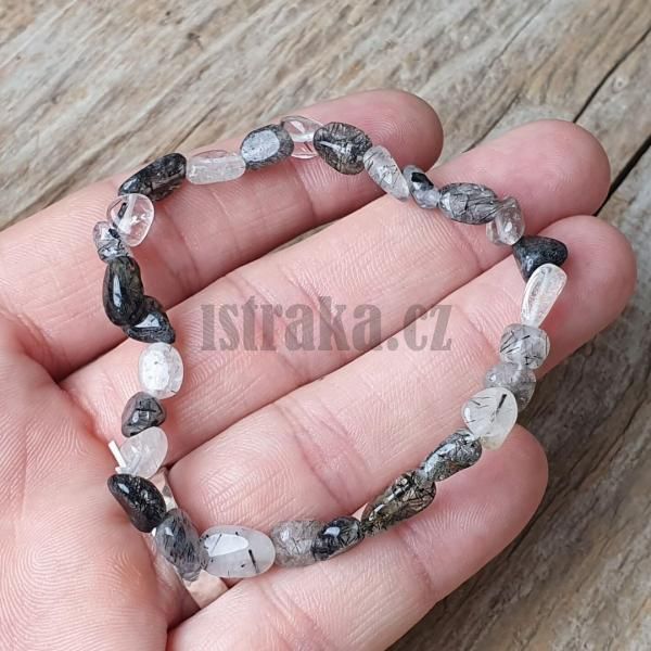 naramok-z-prirodneho-mineralu-kristal-s-turmalinom-6x8mm-nugety-elasticky-leskly-ciernobi