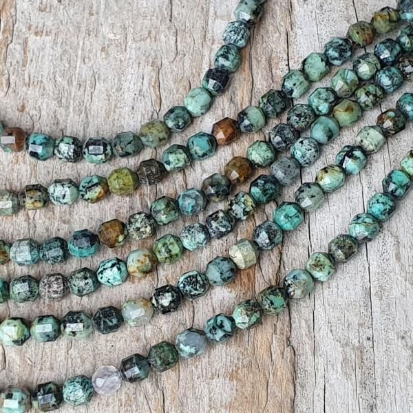 Tyrkys africk korlky 4mm brouen soudek plra