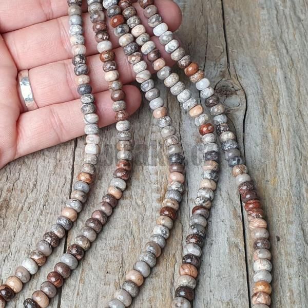 koralky-z-mineralu-skamenele-drevo-4x6mm-tucne-rondelky-leskle-hladke-strakate-sedohnede-