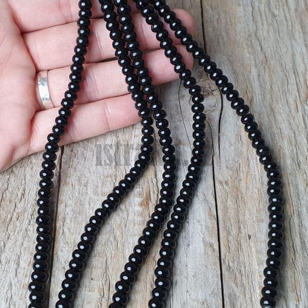 koralky-z-mineralu-obsidian-cierny-4x6mm-tucne-rondelky-cierne-leskle-nebrusene-hladke-ob
