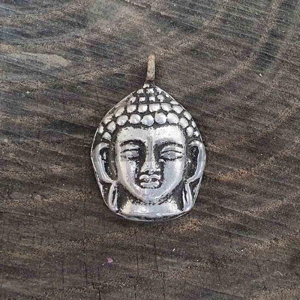 Přívěsek Buddha kovový starostříbrný
