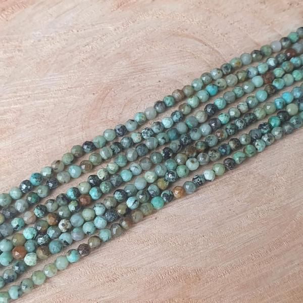 Tyrkys africk korlky 2,5mm brouen ra