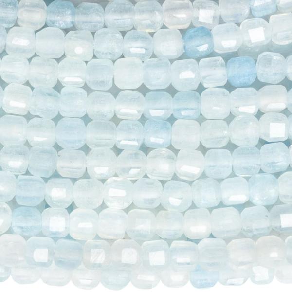 Akvamar�n kor�lky 2mm kostky brou�en� p�l���ra