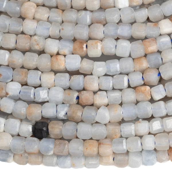 Akvamar�n kor�lky 2mm kostky brou�en� p�l���ra