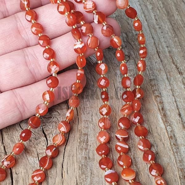 koralky-z-mineralu-sardonyx-6mm-disky-brusene-leskle-ploche-oranzove-oranzovobiele-cervene