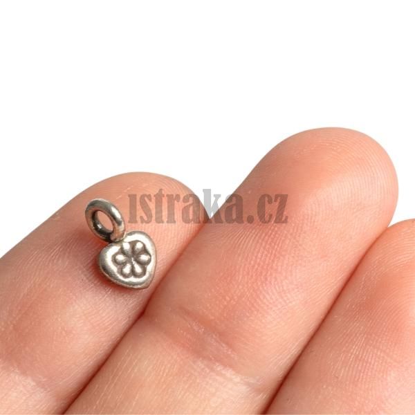5864-srdiecko-s-kvetinkou-privesok-ag-925-2