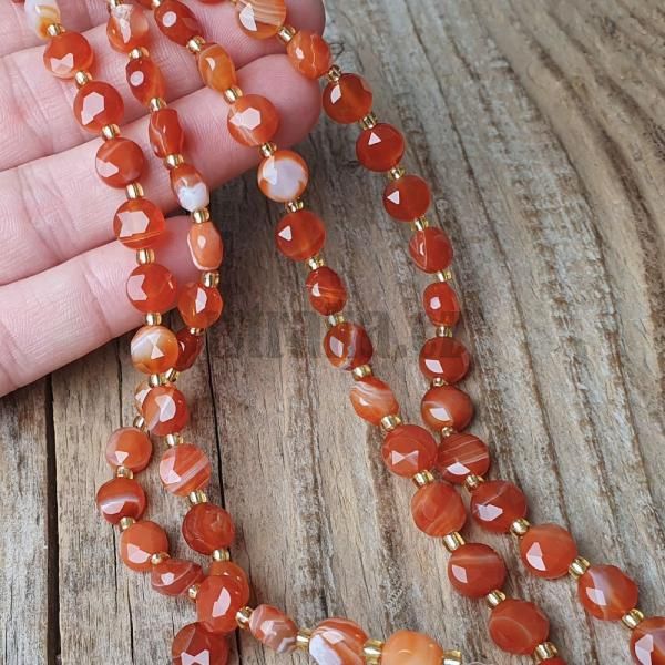 koralky-z-mineralu-sardonyx-brusene-disky-8mm-leskle-okruhle-ploche-oranzove-oranzovobiel