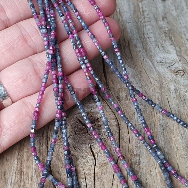 minikoralky-rubn-zaf-kocky-brusene-leskle-2,5mm-malinke-farebne-modre-hnede-zlte-cervene-