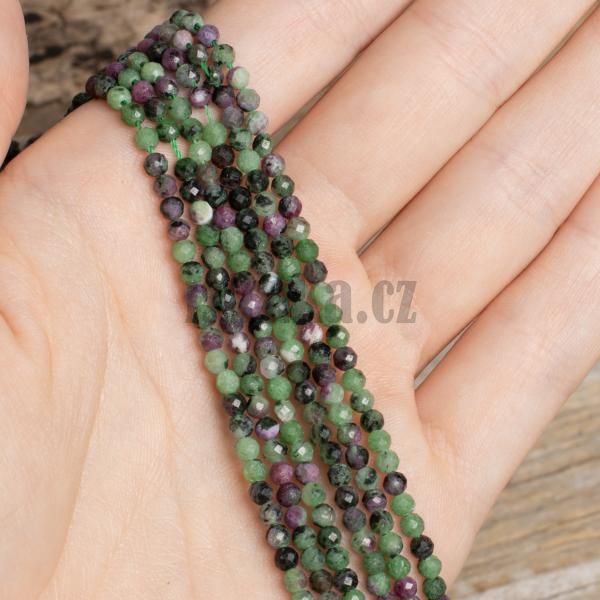 rubin-v-zoisite-koralky-3mm-brusene-AAA-kvalita-snura-3
