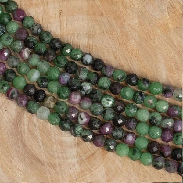 rubin-v-zoisite-koralky-3mm-brusene-AAA-kvalita-snura-2