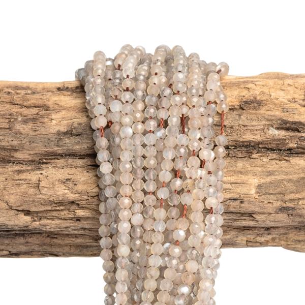 7499-mesacnz-kamen-tmavz-koralky-2