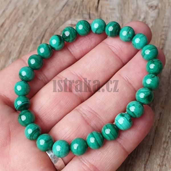 naramok-z-prirodneho-mineralu-malachit-svetly-svetlozeleny-8mm-leskly-elasticky-damsky