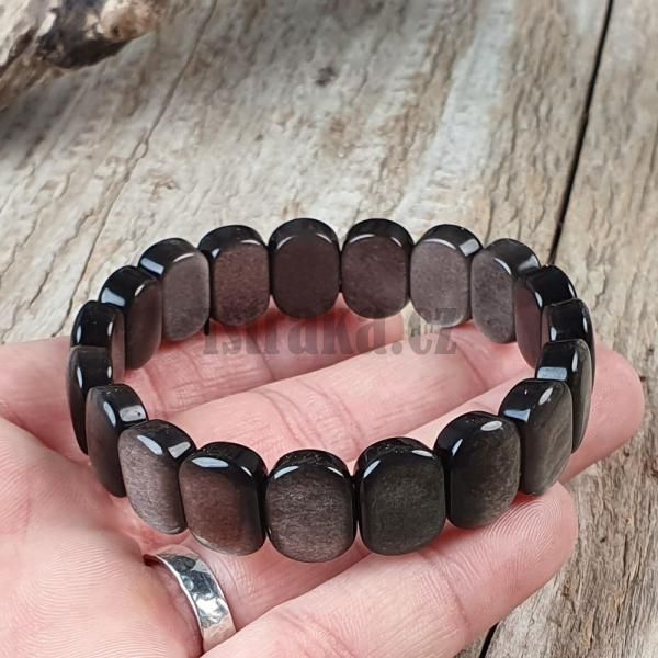 naramok-z-mineralu-obsiadian-strieborny-elasticky-leskly-plochy-ligotavy-cierny-strieborn