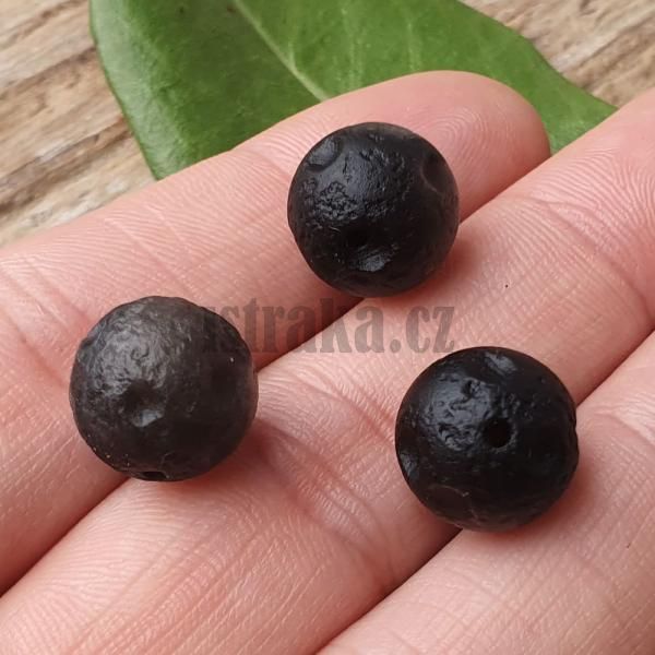 Obsidin stbrn korlek 12mm koule s msnm povrchem