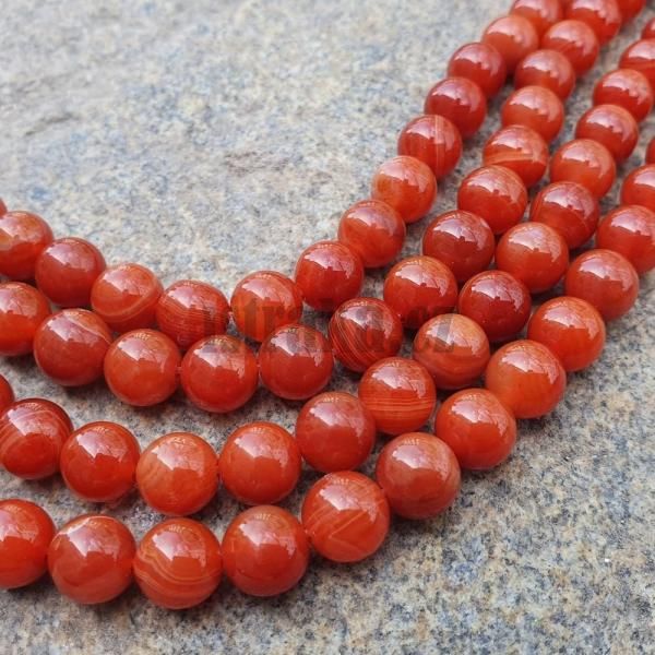 koralky-z-mineralu-sardonyx-8mm-leskle-oranzove-s-bielou-kresbou