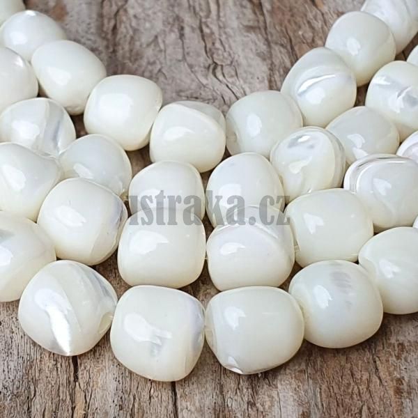Perle korlky 7,5x8mm nugety plra